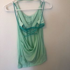 Lululemon size 8 tank top Euc
